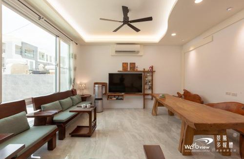 Taitung Bed & Breakfast | Inviting SunShine B&B: Rated 9.1, Family & Accessible Stay