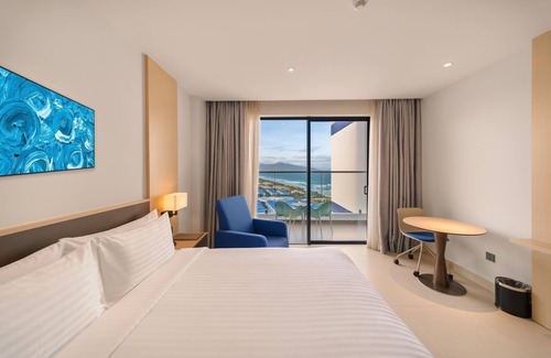 Khanh Hoa Hotel | Scenic Sunshine Cam Ranh with Pool and Family-Friendly Amenities