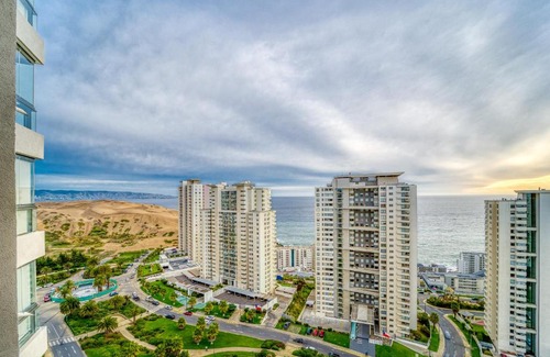 Concon Apartment | Ocean View 2 Bedroom Retreat on Sunshine Coast