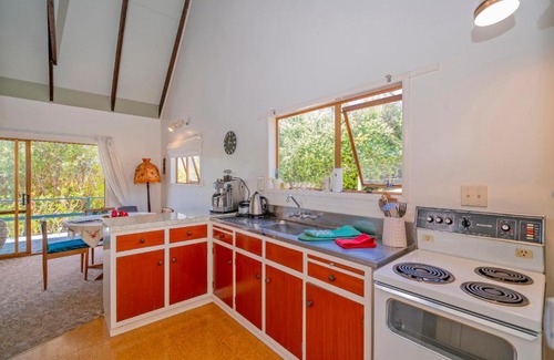 Onemana House | Sunshine Grove Retreat: Family-Friendly Onemana Getaway