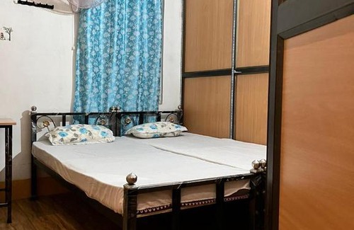 Guwahati House | Cozy Sunshine Homestay - Family-Friendly Getaway Awaits
