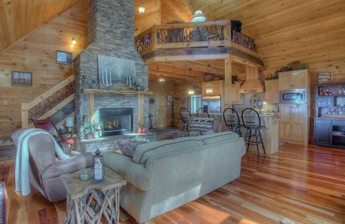 Morganton Cabin | Sunshine Mountain: Pet-Friendly Retreat with Outdoor Fun