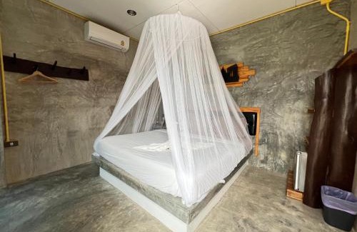 Ko Kood Resort | Experience Oceanfront Bliss at Sunshine On The Rock