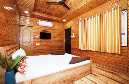 Pune Resort | Family-Friendly Sunshine Resort with Delicious On-Site Dining