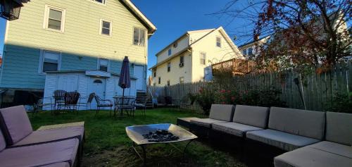 Cove - East Side - Shippan Apartment | Relax in Sunshine Room by Harbor, Family-Friendly & Convenient