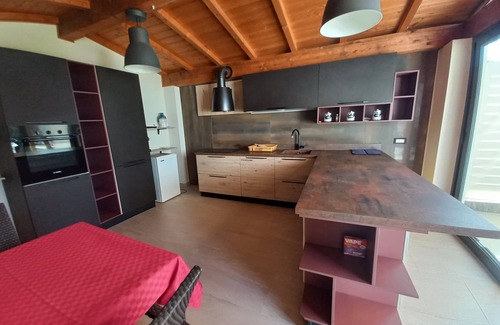 Fanusa Villa | Top-Rated Sunshine's House: Villa with Pool Near the Beach