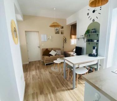 San Pedro Apartment | Family-Friendly Stay at SunShine San Eloy in Córdoba