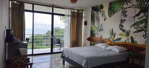 Montezuma Cabin | Relax at Sunshine Sanctuary Boutique Jungle Lodge with Ocean View