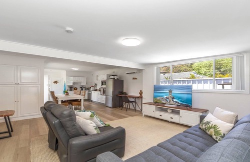Patonga House | Sunshine Shack @ Umina Beach