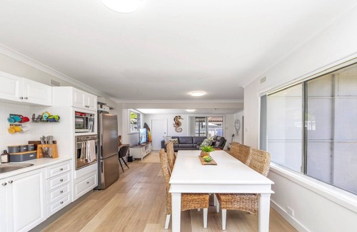 Patonga House | Sunshine Shack @ Umina Beach