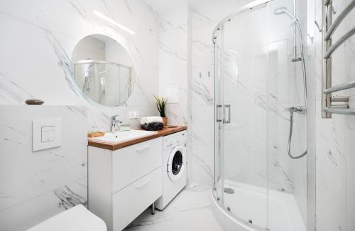 Lodz Apartment | Sunshine Studio Wólczańska 53 - by Rentujemy