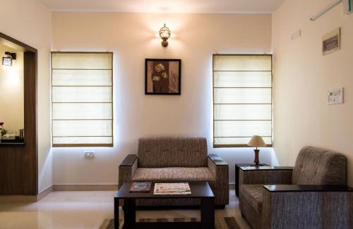 Panduranga Nagar Apartment | Sunny Retreat at Sunshine Suites – Family-Friendly Stay