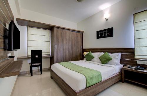 Panduranga Nagar Apartment | Sunny Retreat at Sunshine Suites – Family-Friendly Stay