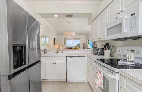 Heritage Palms Condo | Discover Sunshine & Tee-Times: Guest Rated 10/10 Awaits