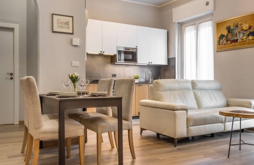Cittadella Apartment | Discover SunshineHome@PortaNuova: Family-Friendly Retreat