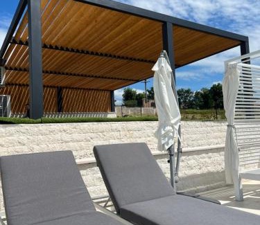 Kastelir Villa | Beachfront Bliss at Sunshinewilla: 4-Star Guest Favorite