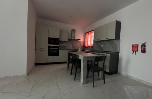 St. Andrew's Apartment | Explore Sunspended Residence: Family-Friendly Retreat