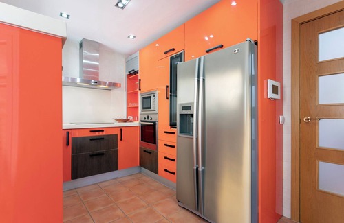 Torremolinos Ski Chalet | Sunstay Chalet La Colina Torremolinos