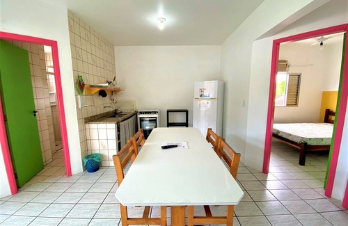 Saco da Ribeira Ski Chalet | Pet-Friendly Sununga Flats: Rated 10/10 for Family Fun