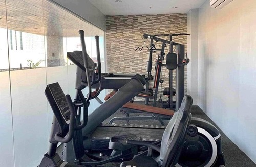 Mabolo Condo | Inviting Sunvida Condo Unit: Pool, Breakfast & Family-Friendly