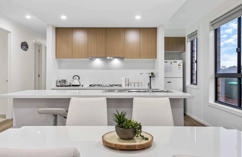 Lucas House | Sunview Family Home With Wheelchair Access