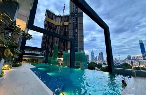 Maluri Apartment | Discover Sunway Velocity TWO: 4-Star Family-Friendly Escape