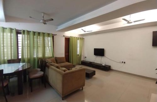 Velachery Apartment | Discover Sunzii: Family-Friendly Getaway Awaits You
