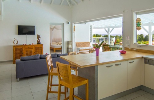 Capesterre-de-Marie-Galante House | Tranquil Villa with Sea View and Private Pool for 5 Guests
