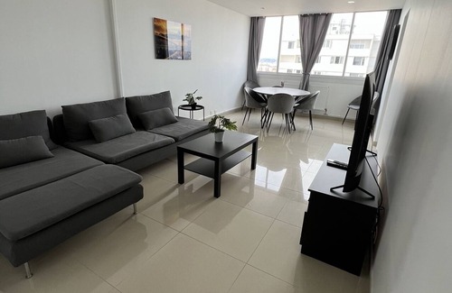 Poudrette - Les Brosses Apartment | Refurbished Super 4 Rooms with Family-Friendly Amenities