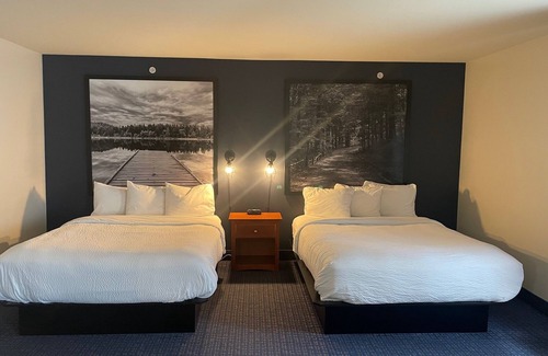 Sainte-Agathe-des-Monts Hotel | Relax at Super 8 by Wyndham Sainte Agathe Des Monts
