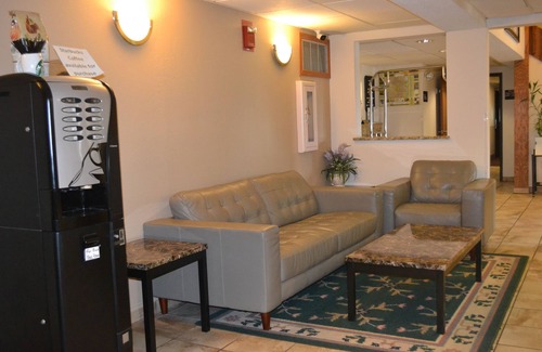Village of Germantown Hotel | Comfortable Stay at Super 8 by Wyndham Germantown