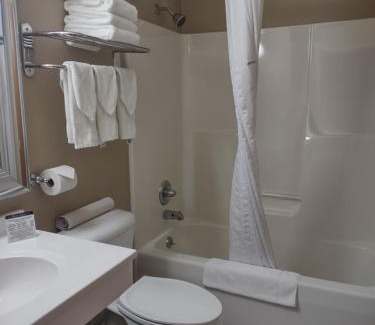 Adrian Hotel | Budget-Friendly Stay at Super 8 by Wyndham Adrian