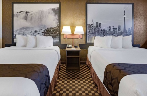 Windsor Hotel | Budget-Friendly Stay at Super 8 by Wyndham Ambassador Bridge
