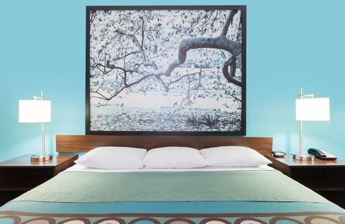 Brunswick Hotel | Convenient Stay at Super 8 by Wyndham Brunswick/South