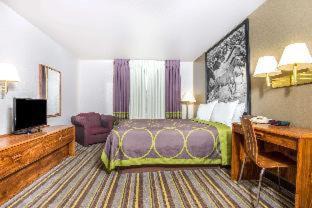 Buena Vista Hotel | Comfortable Stay at Super 8 by Wyndham Buena Vista