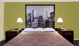 Northwest Corpus Christi Hotel | Comfortable Stay at Super 8 by Wyndham in Corpus Christi