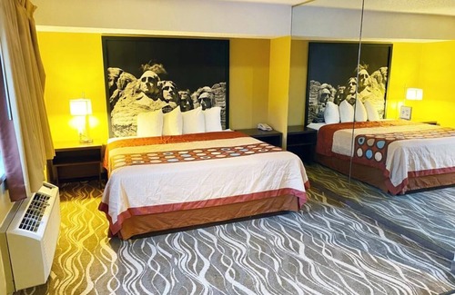 Chadron Hotel | Comfortable Stay at Super 8 by Wyndham Chadron NE