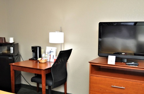 Clearfield Hotel | Comfortable Stay at Super 8 by Wyndham Clearfield