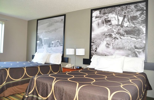 Clearfield Hotel | Comfortable Stay at Super 8 by Wyndham Clearfield