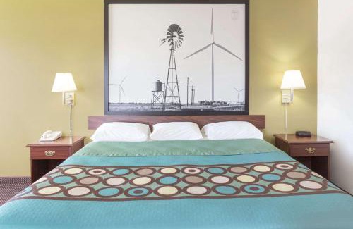 Cresco Hotel | Convenient Super 8 by Wyndham Cresco, IA - Pet Friendly Stay
