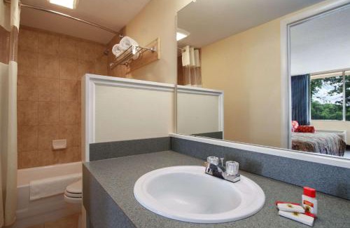 Dover Hotel | Budget-Friendly Stay at Super 8 by Wyndham Dover