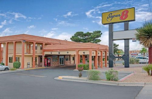 Biggs Field Hotel | Budget-Friendly Stay at Super 8 by Wyndham El Paso Airport