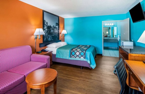 Gaffney Hotel | Budget-Friendly Stay at Super 8 by Wyndham Gaffney