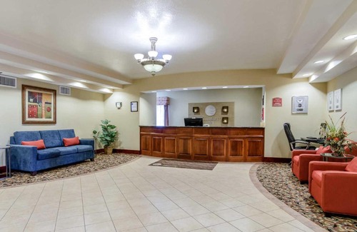 Great Bend Hotel | Budget-Friendly Comfort at Super 8 by Wyndham Great Bend