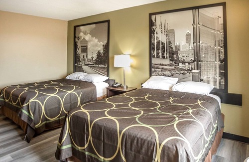 Indianapolis Hotel | Budget-Friendly Stay at Super 8 by Wyndham Indianapolis South