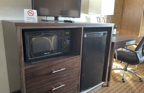 Ketchikan Hotel | Convenient Stay at Super 8 by Wyndham Ketchikan