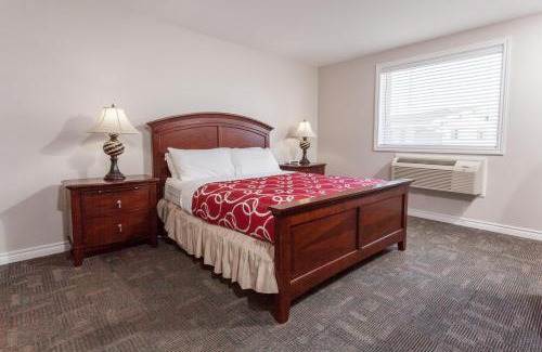 Timiskaming District Hotel | Budget-Friendly Stay at Super 8 by Wyndham Kirkland Lake