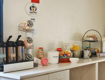 Lewiston Hotel | Convenient Stay at Super 8 by Wyndham Lewiston Auburn