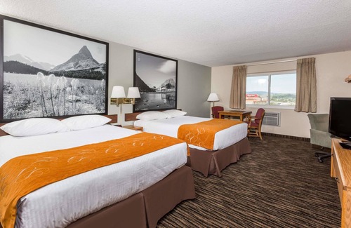 Lewistown Hotel | Comfortable Super 8 by Wyndham Lewistown with Breakfast & More