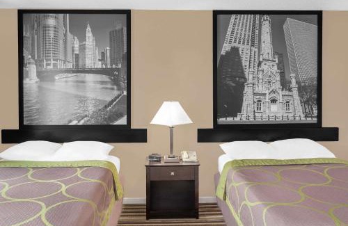 Morton Grove Hotel | Budget-Friendly Stay at Super 8 by Wyndham Morton Grove